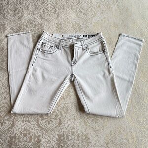 Miss Me Signature Skinny 28x30